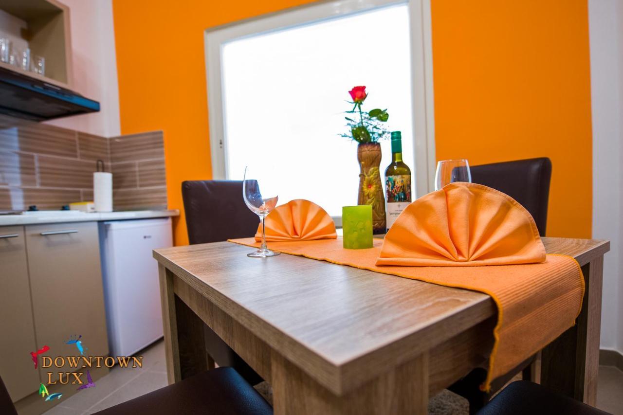 Downtown Lux Apartments, סובוטיקה מראה חיצוני תמונה